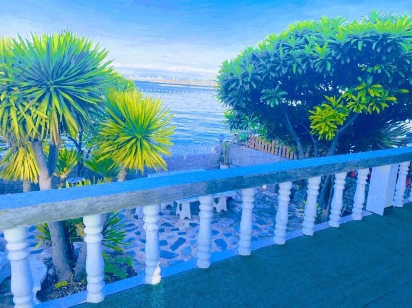 Rubtawan Sichang Resort Ko Si Chang Esterno foto
