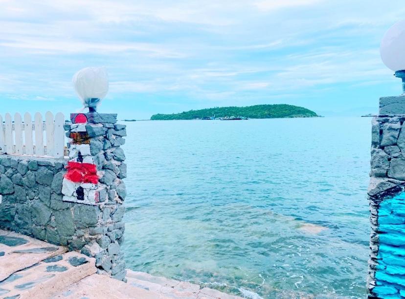 Rubtawan Sichang Resort Ko Si Chang Esterno foto