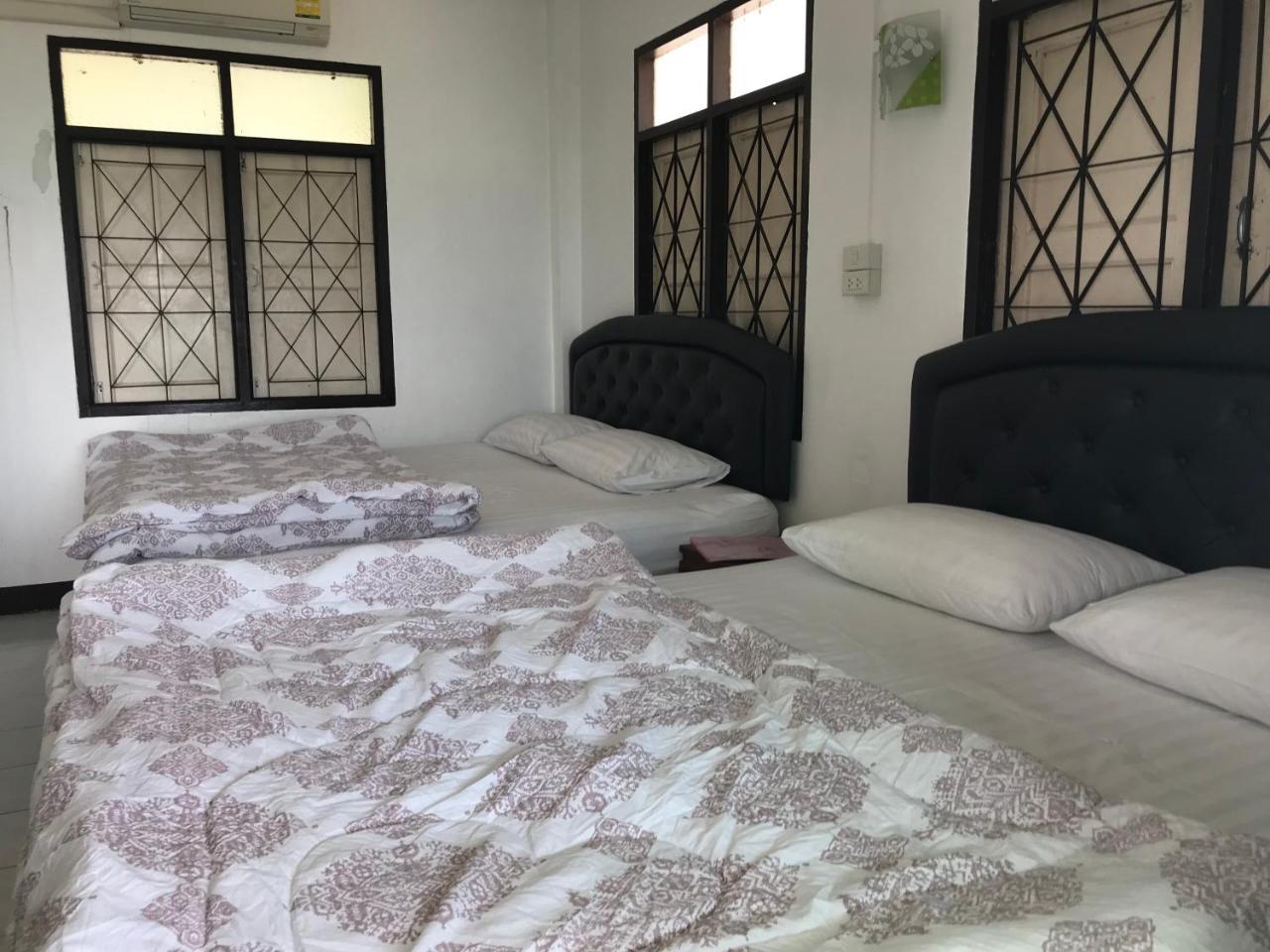Rubtawan Sichang Resort Ko Si Chang Esterno foto